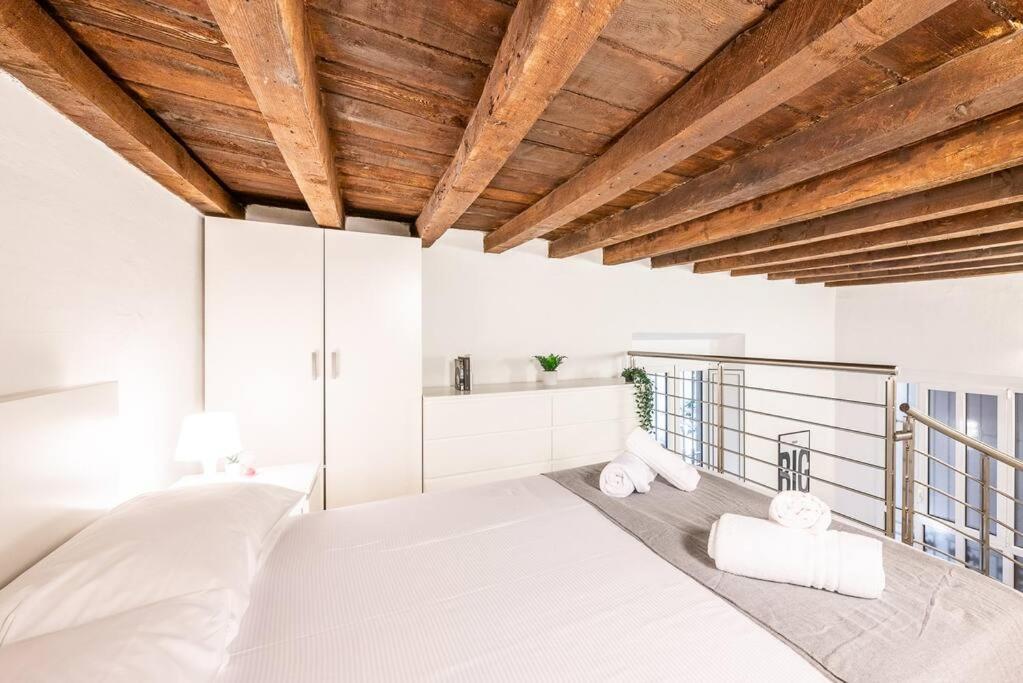 Verdi'S Nest - Loft With Wifi And Netflix Milánó Kültér fotó